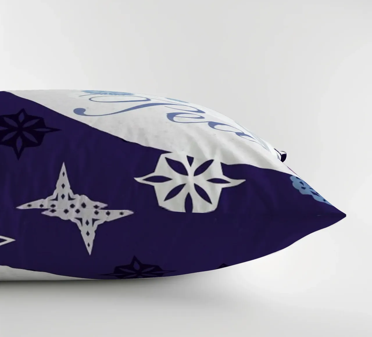 A Dove for Peace cuscino da Catherine Aguilar