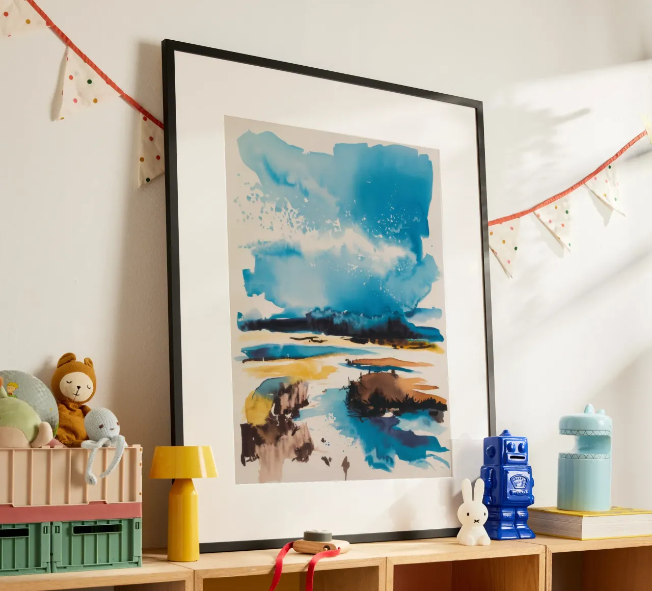 Serenità del cielo costiero poster con telaio in plastica da Ebony Carpenter