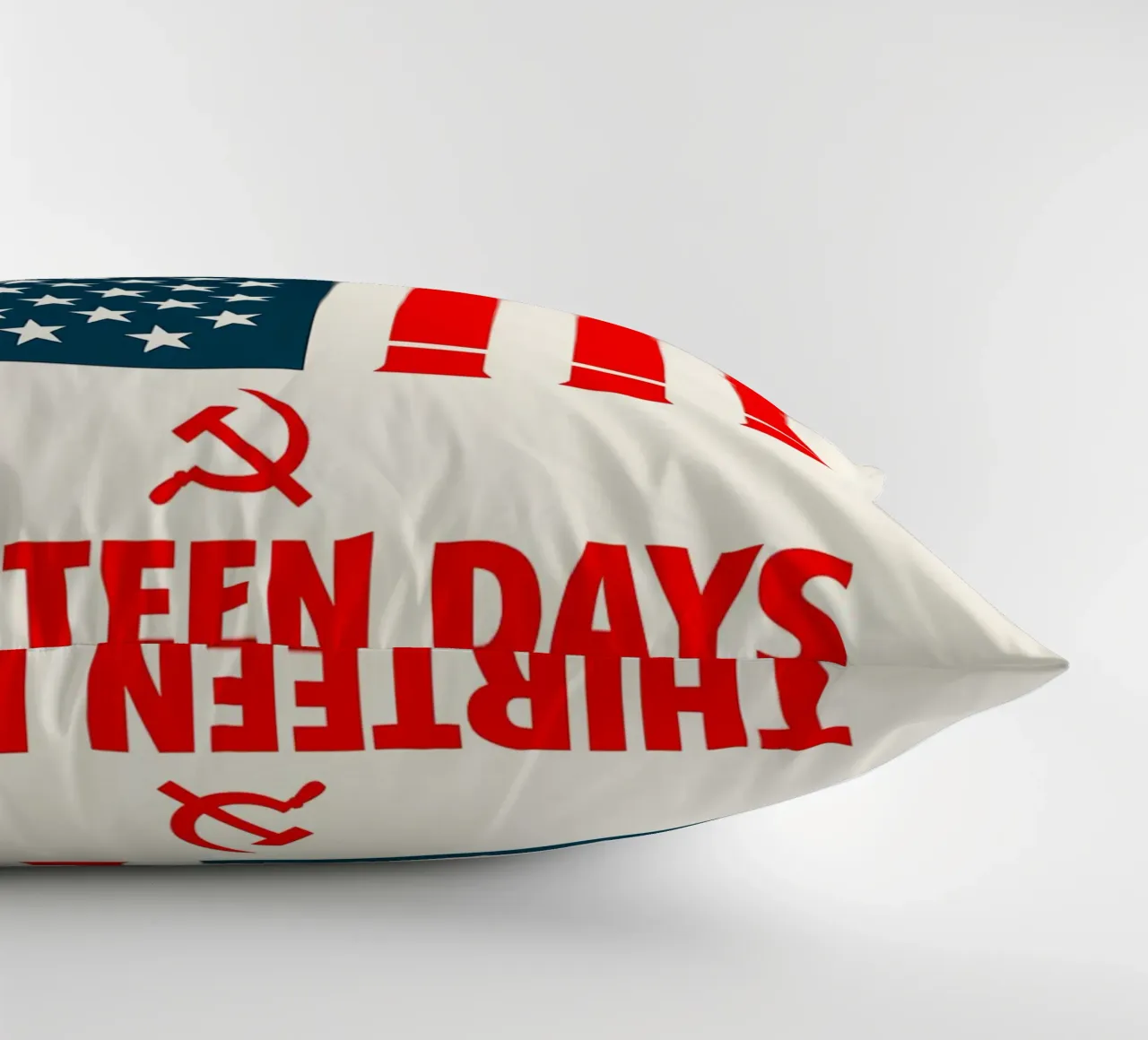 Thirteen Days Print cuscino da MoviesArt