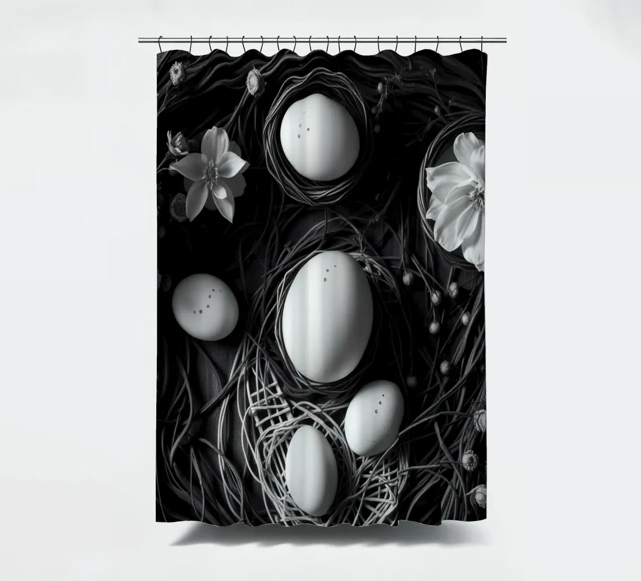 Elegant arrangement van eieren en bloemen in een natuurlijke omgeving douchegordijn van DesignDoodle