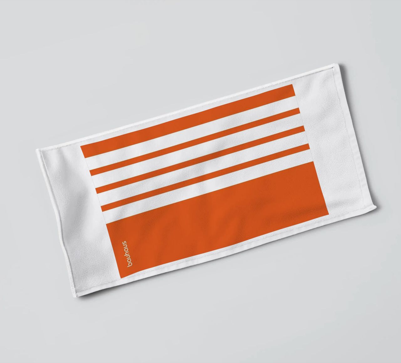 Bauhaus Handtuch von jemma.emery
