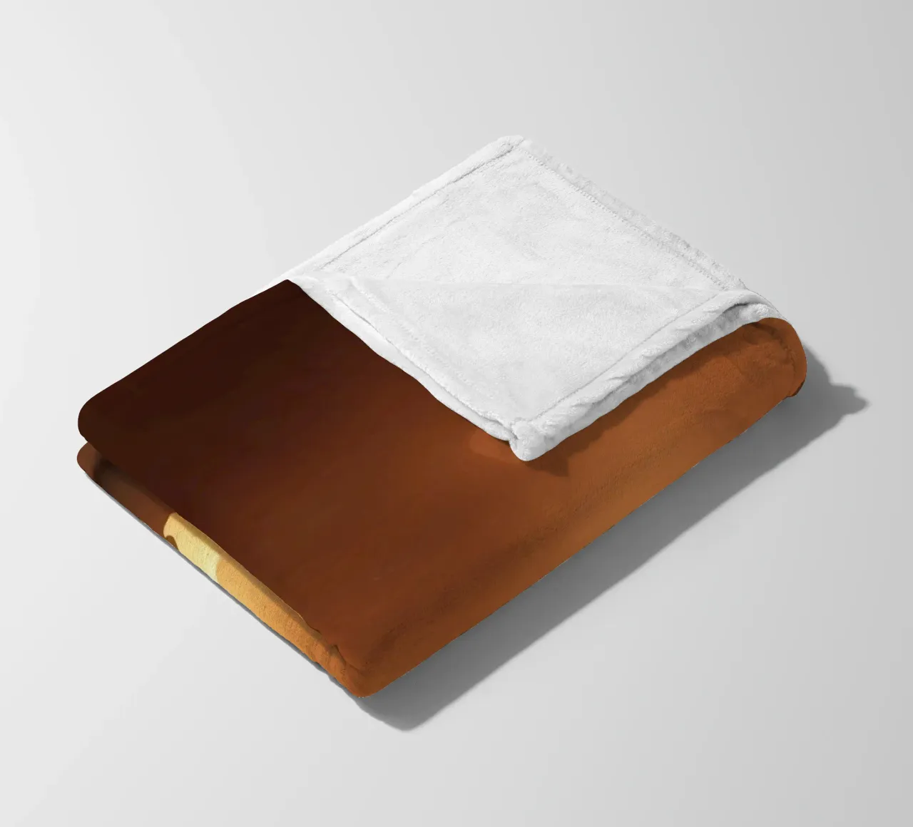 Candela a luce soffusa in un supporto ornato, circondata da un ciuffo di foglie. coperta in pile da DesignDoodle