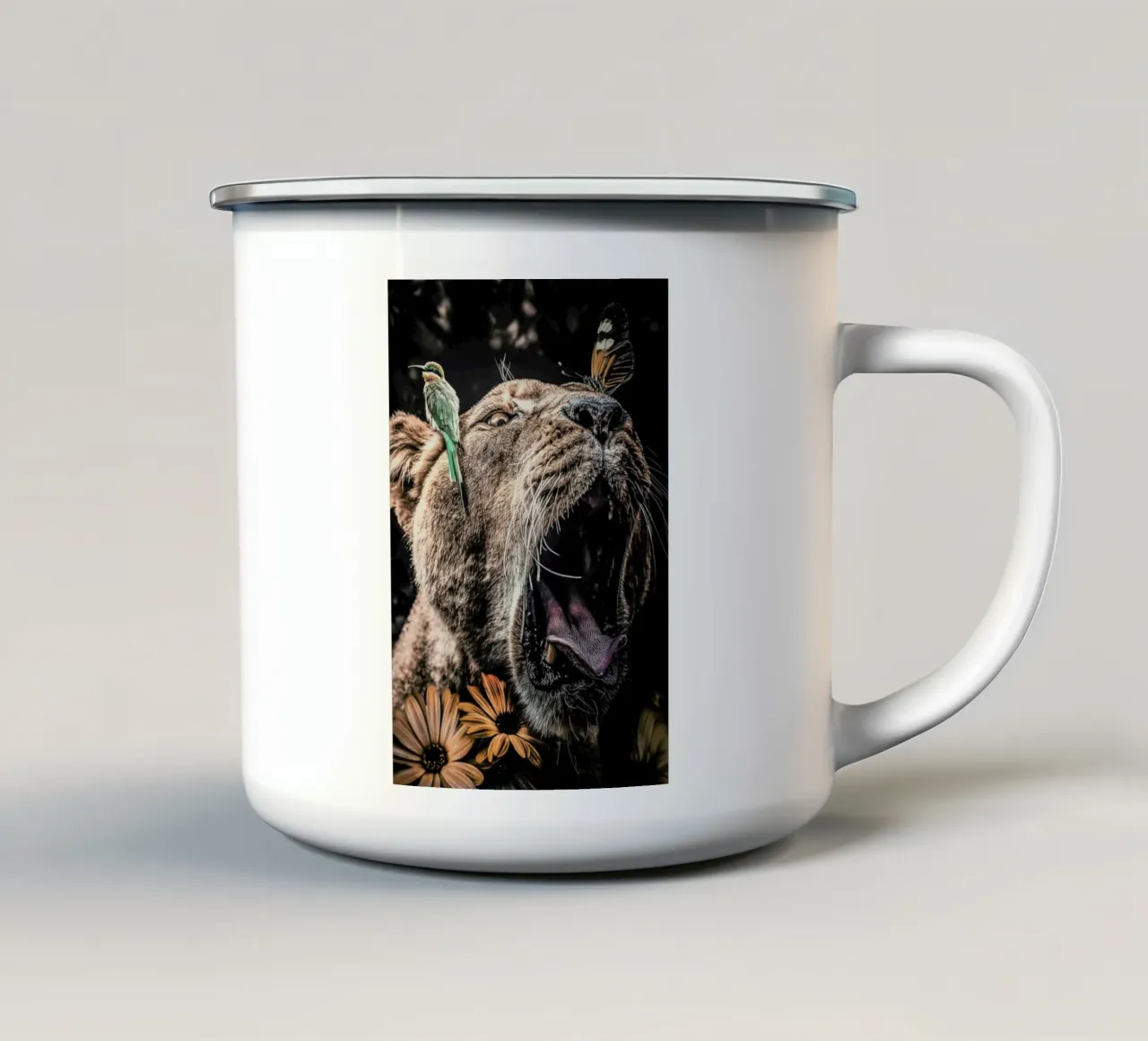 Lioness tazza in smalto da Wouter Rikken
