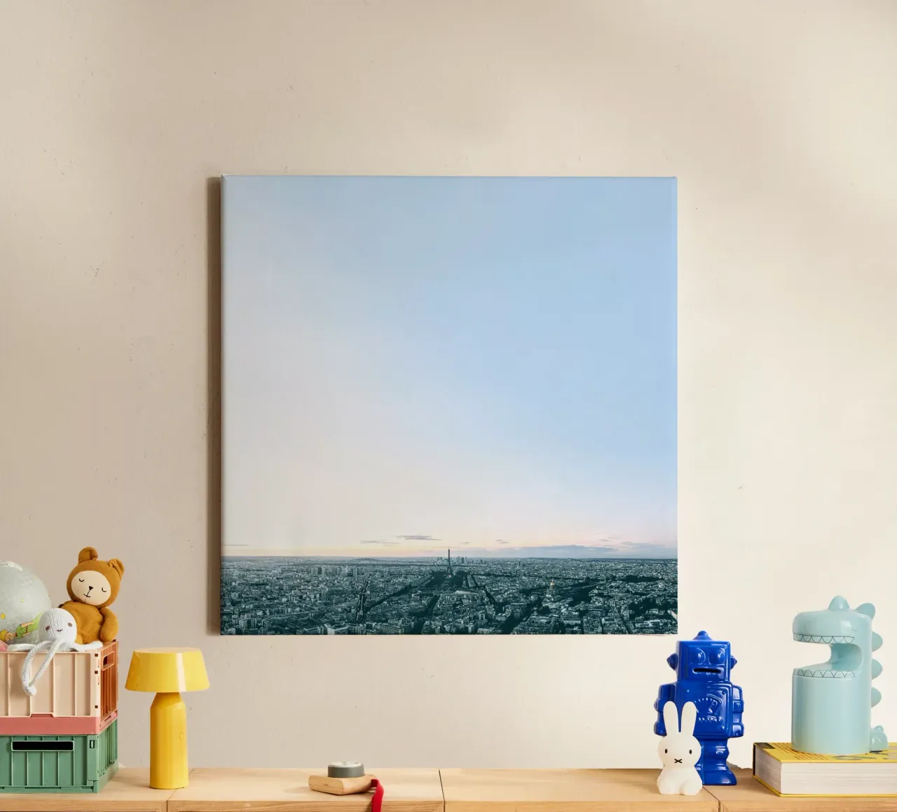 Parisian Dreams: Where the City of Love Meets Endless Skies canvas met Baklijst van zenitt