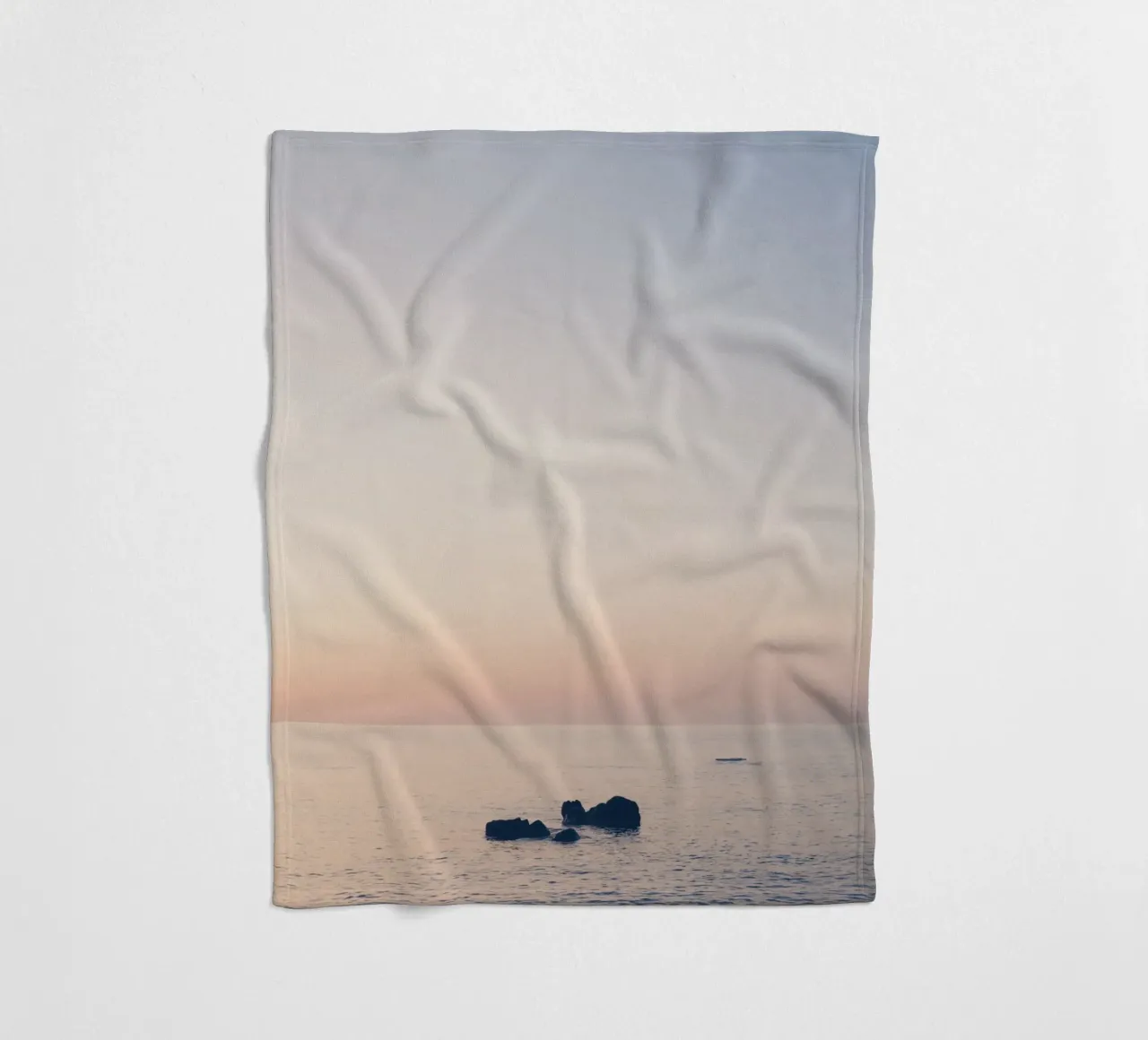 Sunset in the Mediterranean Sea coperta in pile da photolovers
