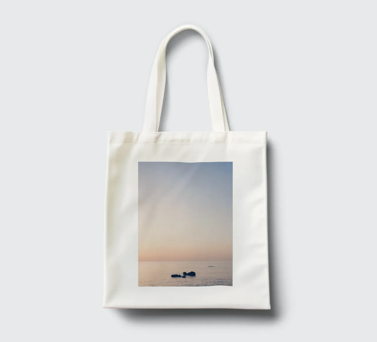 Sunset in the Mediterranean Sea borsa in juta da photolovers