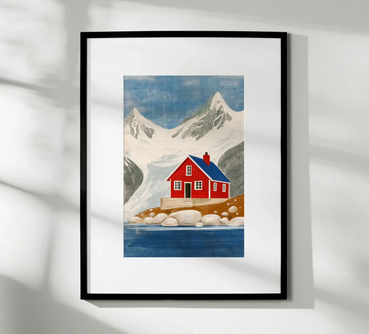 Rifugio sul lago del ghiacciaio poster con telaio in legno da Curious Canvas