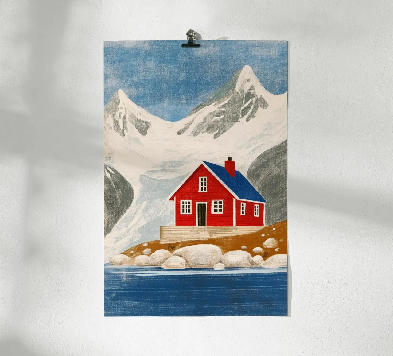 Rifugio sul lago del ghiacciaio poster con telaio in legno da Curious Canvas