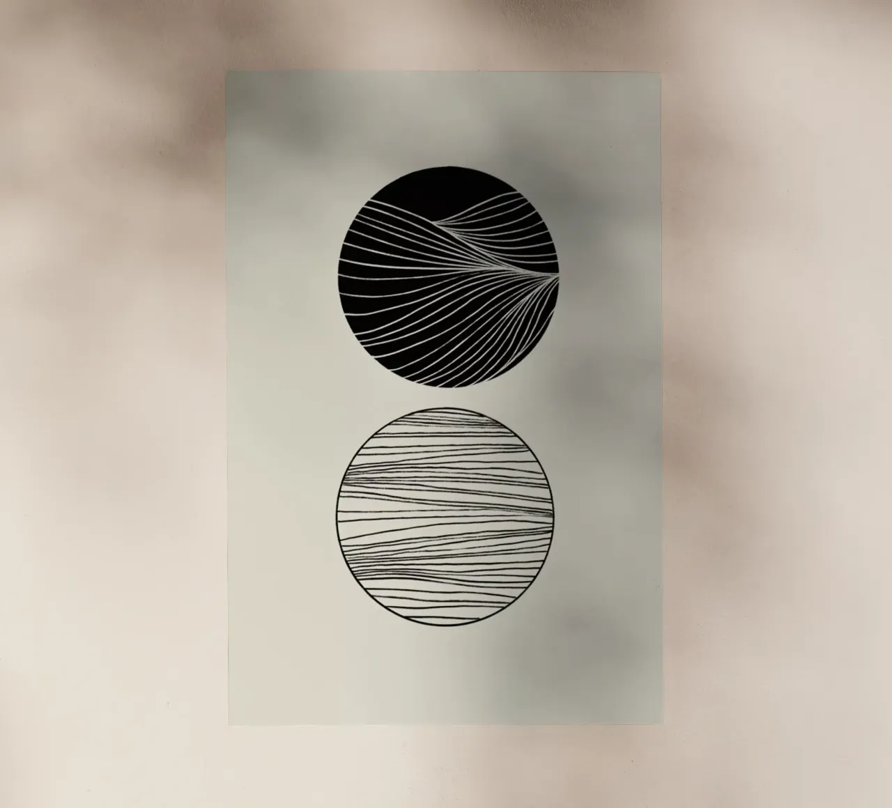 Two Spheres pellicola backlit da Graphite