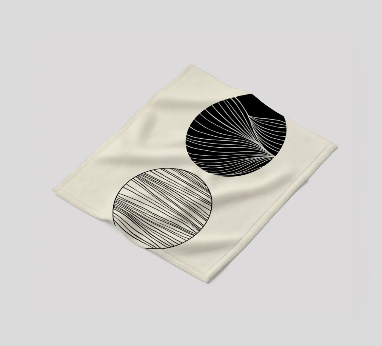 Two Spheres coperta in pile da Graphite