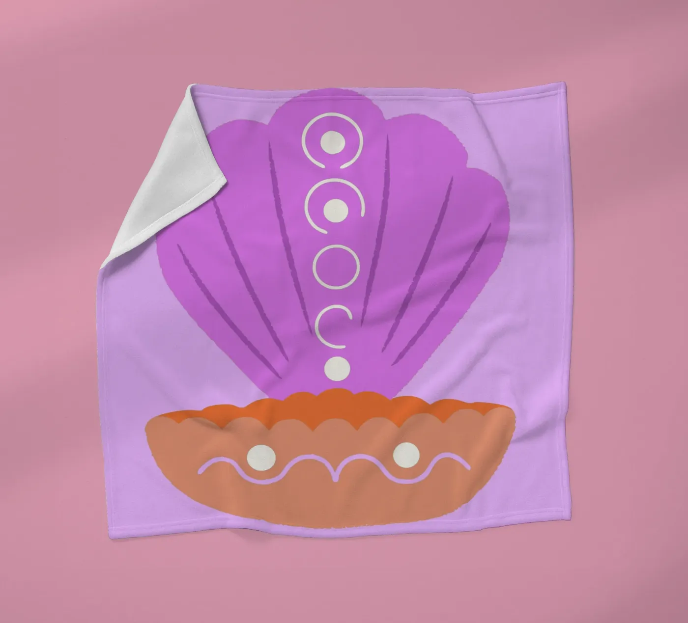 Perlmuscheln Fleecedecke von TRENDY POSTER SHOP