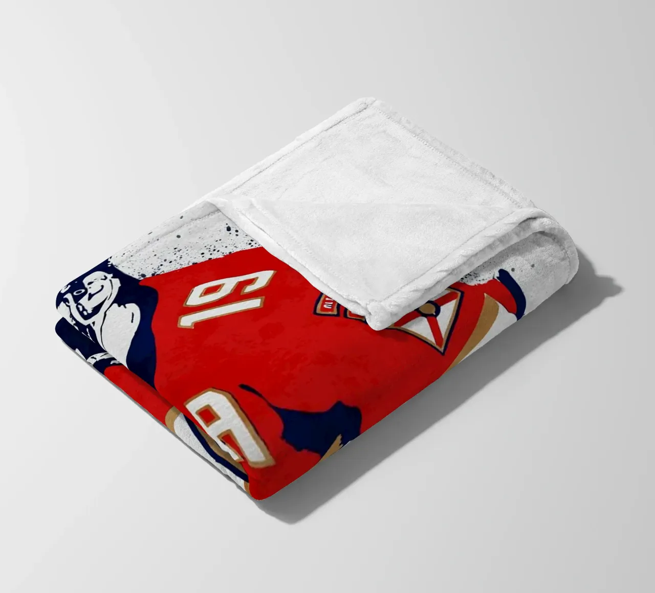 Matthew Tkachuk coperta in pile da tenten