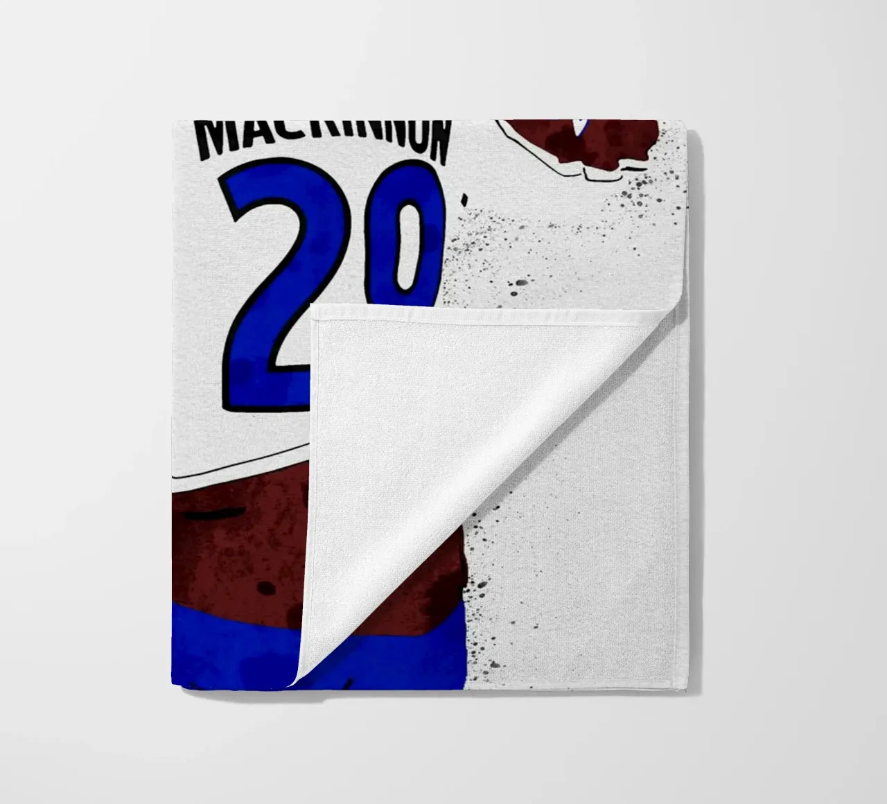 Nathan MacKinnon telo mare da tenten