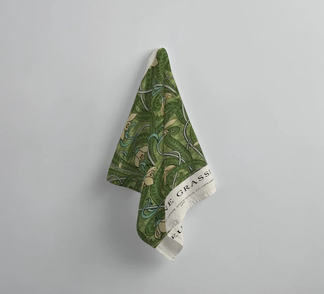 Grasset - Snowdrop 32 asciugamano da bagno da Vintage by JUNIQE