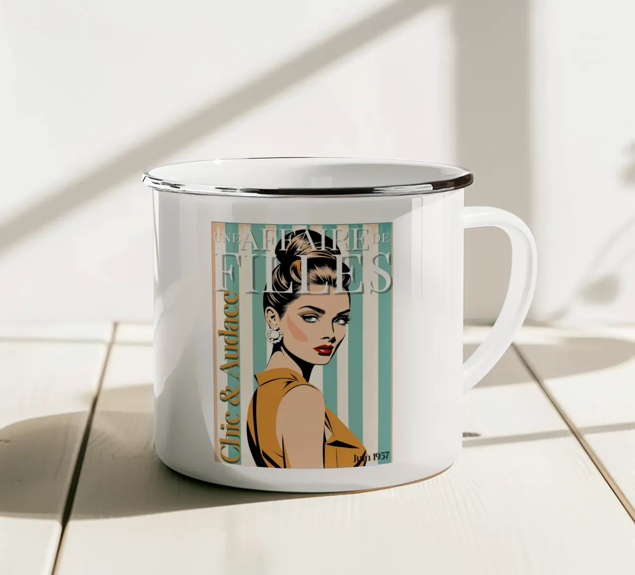 Poster di rivista d'epoca - giugno 1957 tazza in smalto da Une Affaire de Filles