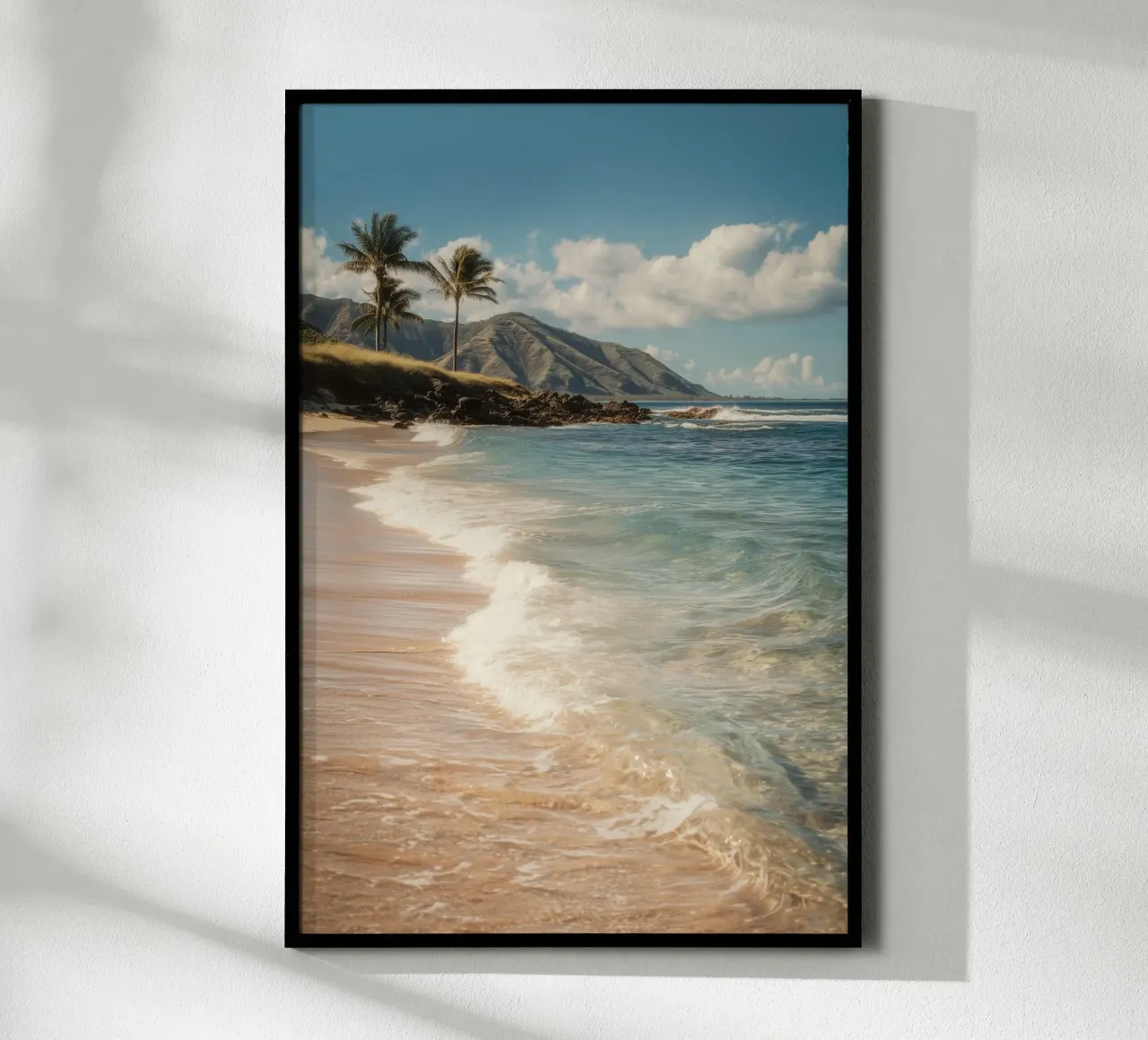 Spiaggia tropicale delle Hawaii con le palme poster da Indigo Tides Art