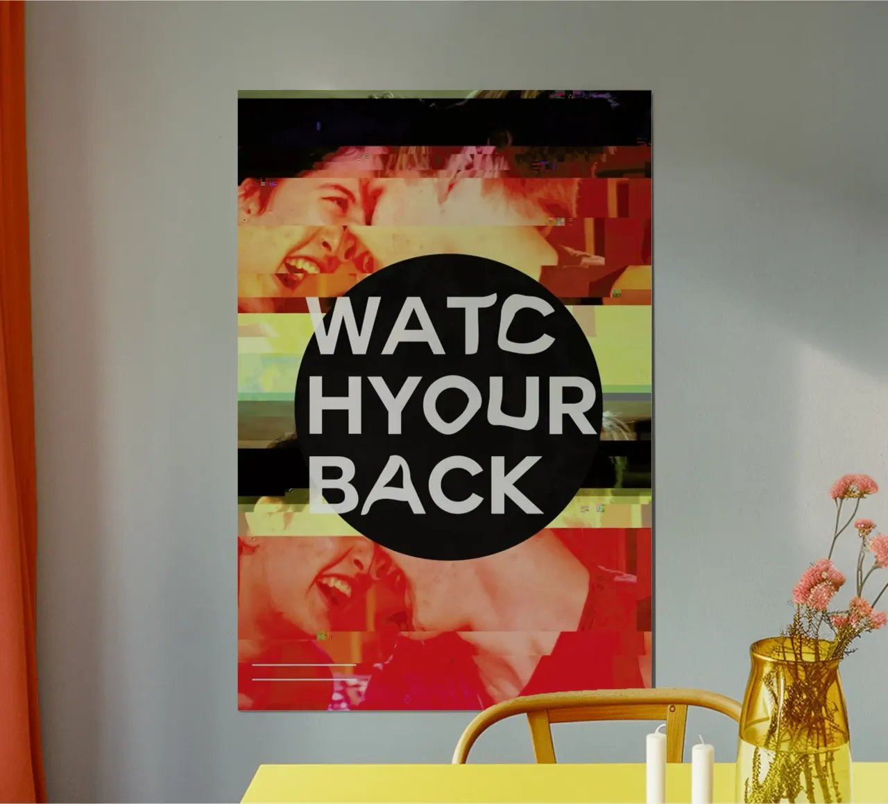 Glitch - Watch Your Back poster con telaio in alluminio da Ash Nico