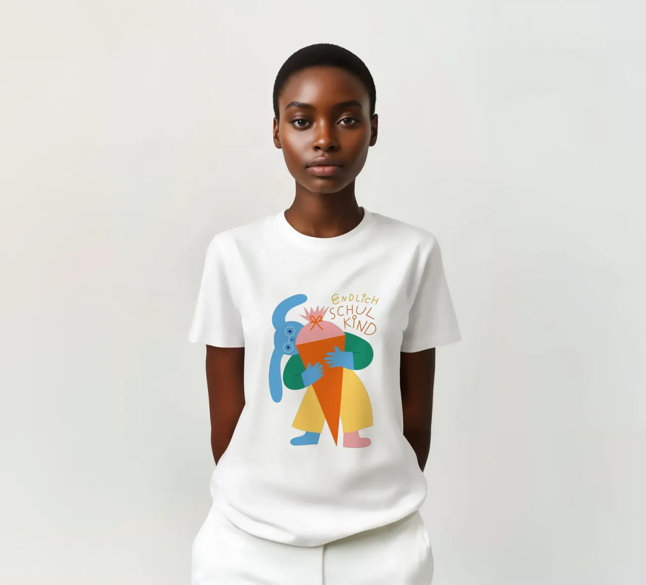 Endlich Schulkind (weiß) t-shirt da Susann Stefanizen