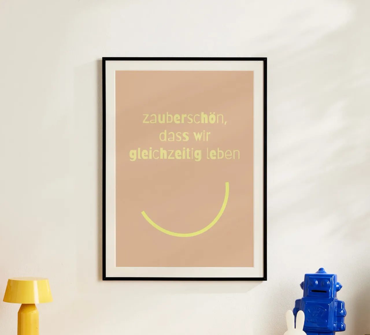 zauberschön. (mehrere Varianten verfügbar) poster avec cadre en aluminium de FRICKE DESIGN