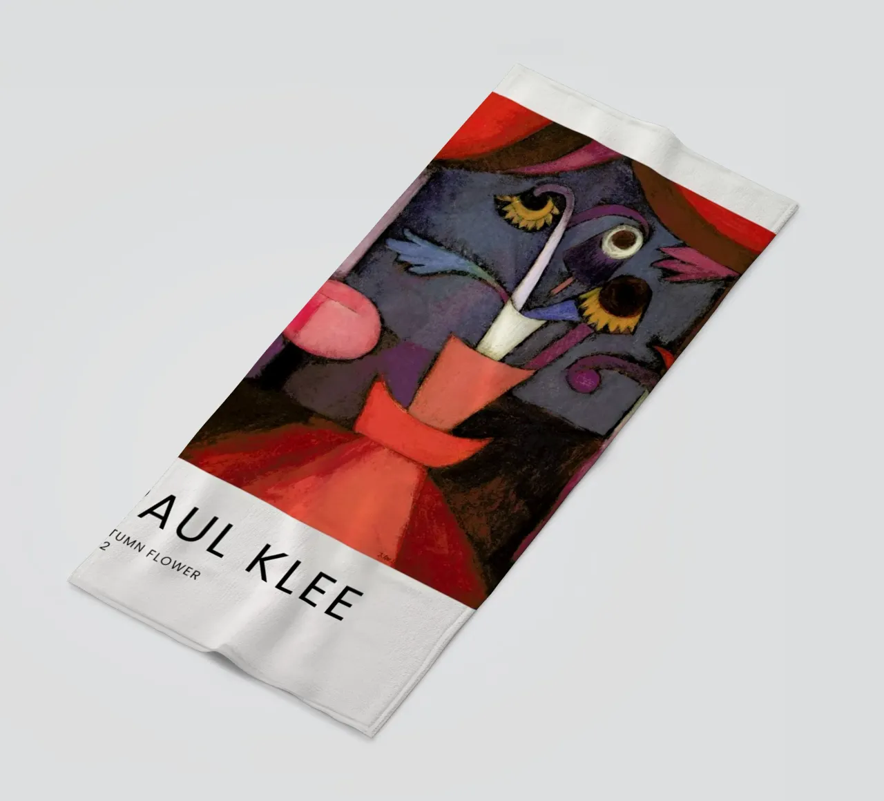 Klee - Autumn Flower toalla de playa de Vintage by JUNIQE