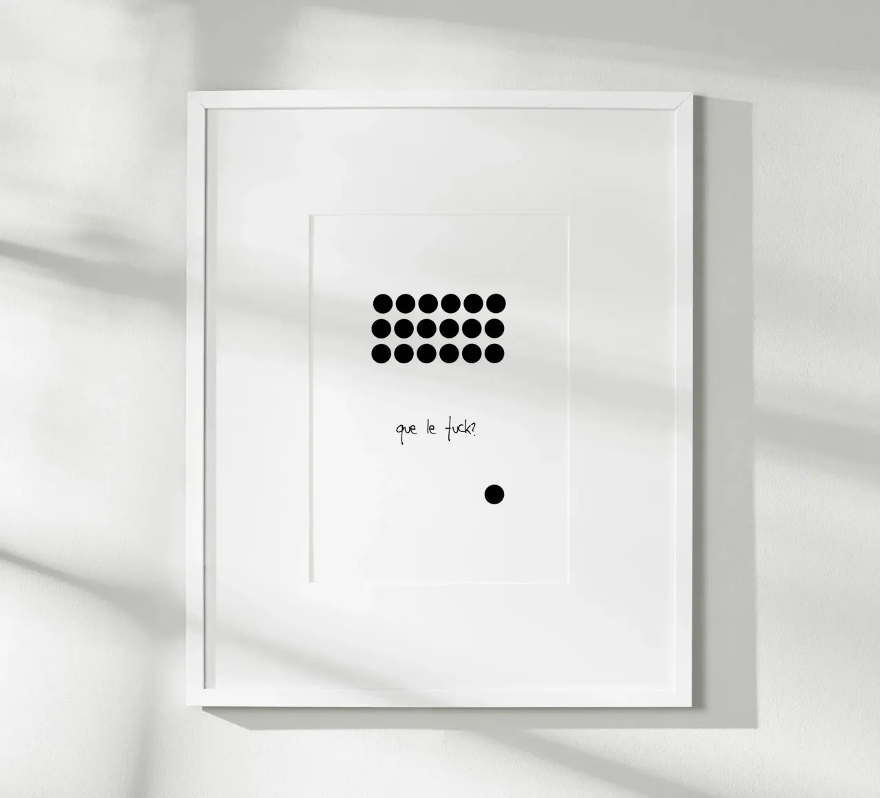 que le fuck. (mehrere Varianten verfügbar) poster con telaio in legno da FRICKE DESIGN
