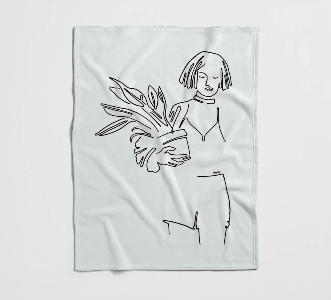 Mathilda fleece blanket by Ninhol