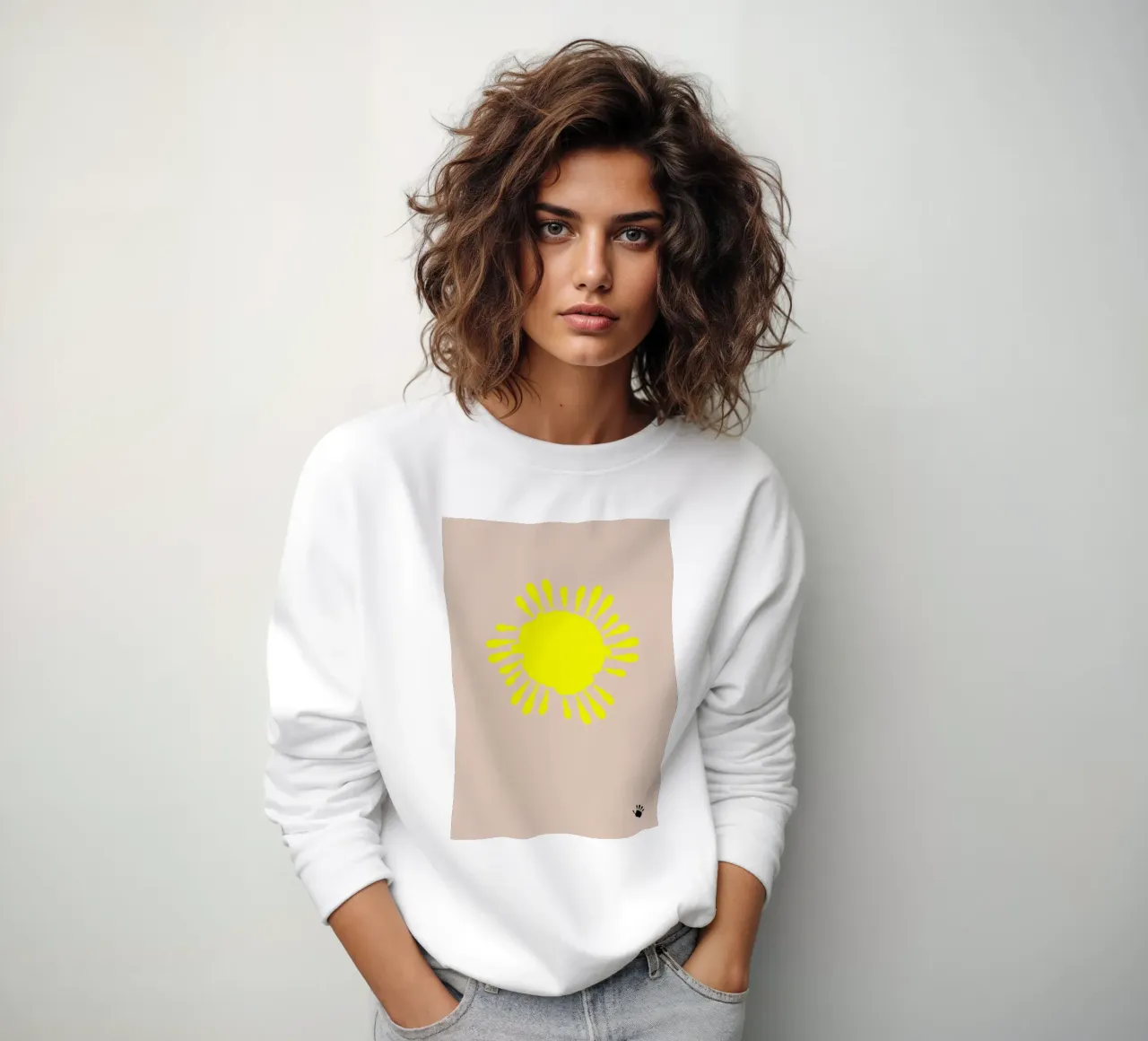 the sun. small hands. (mehrere Varianten verfügbar) felpa da FRICKE DESIGN