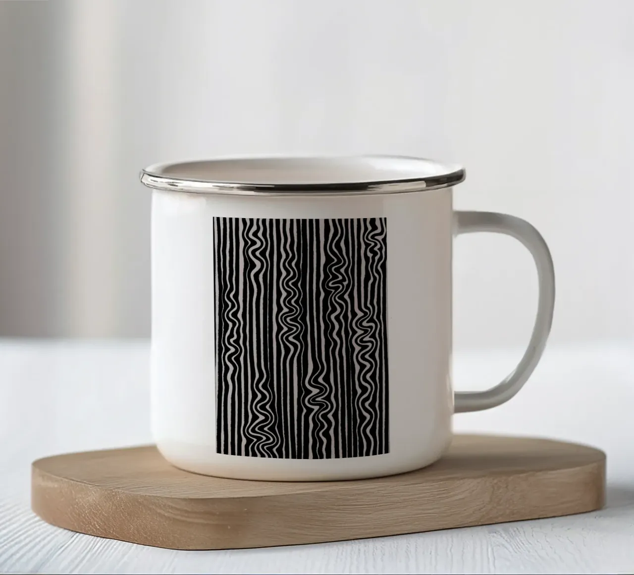 Liquid Thin Lines tazza in smalto da treechild