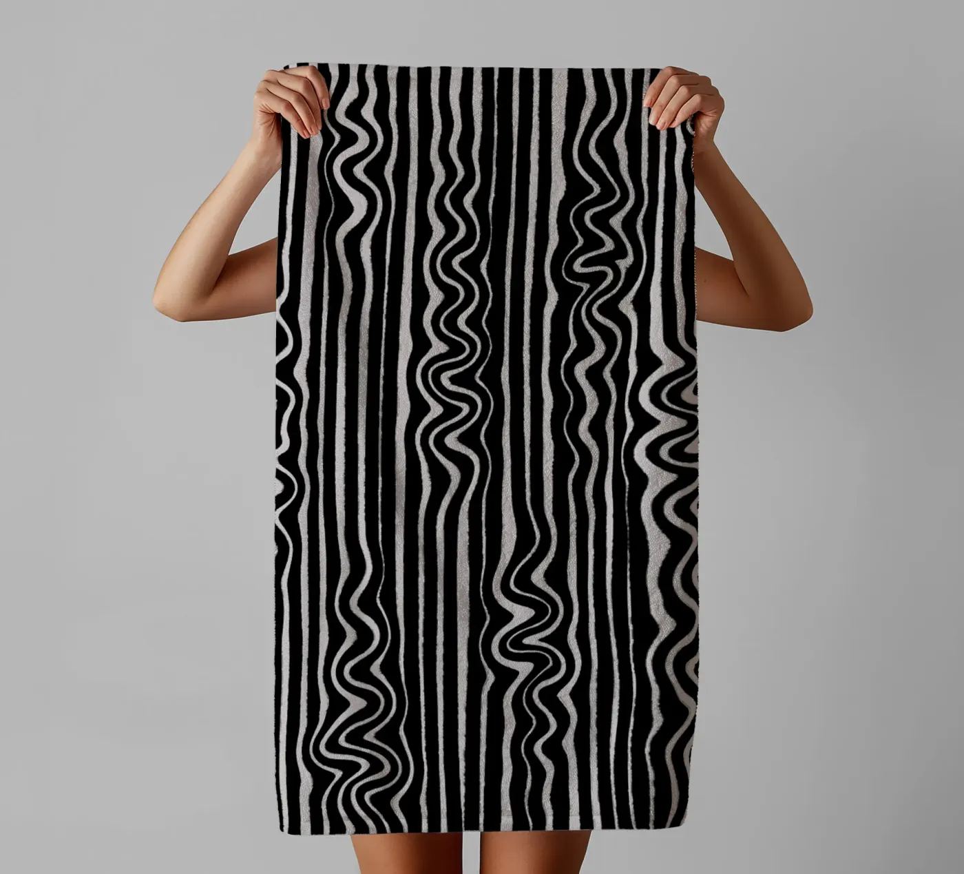 Liquid Thin Lines badhanddoek van treechild