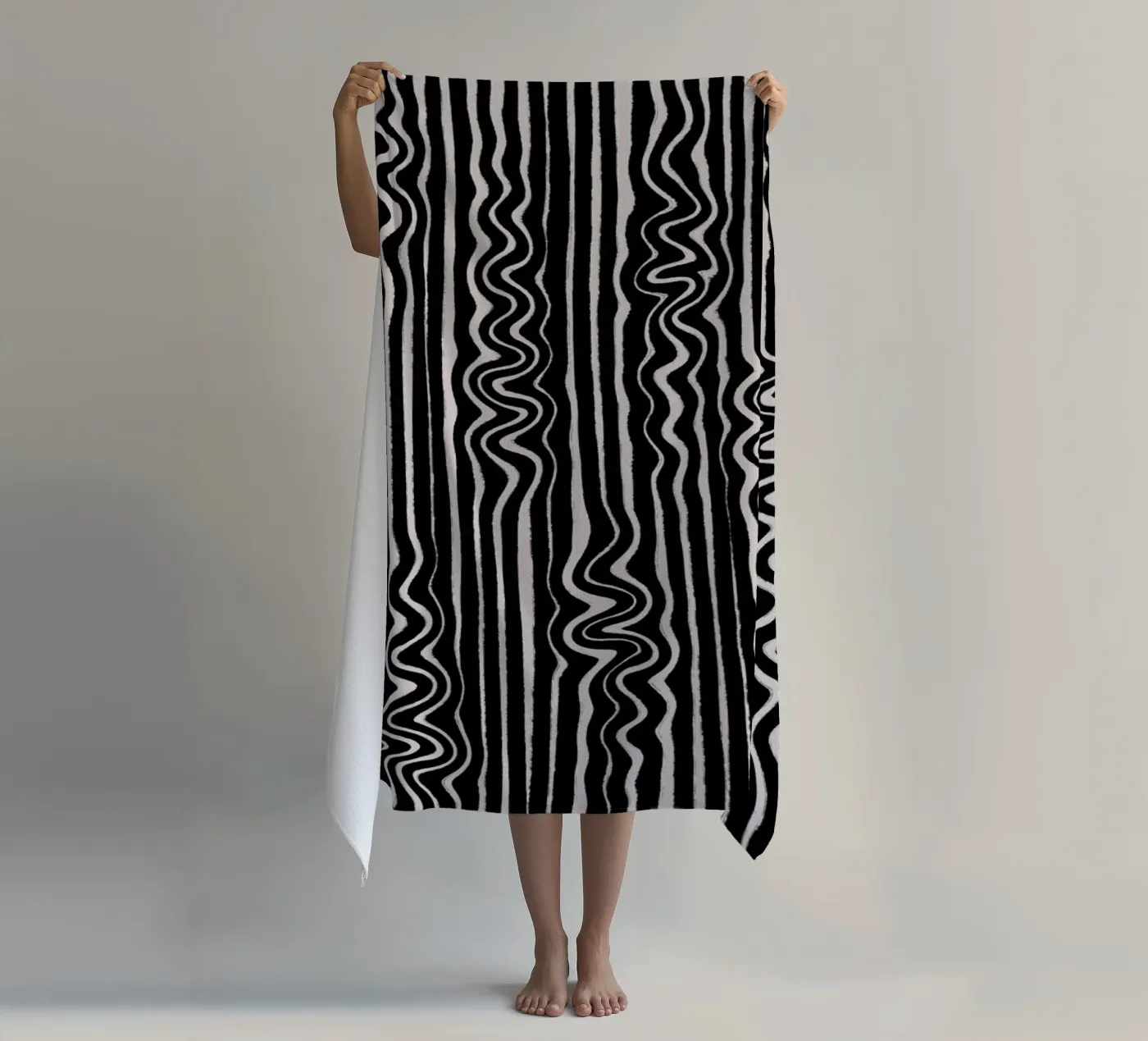 Liquid Thin Lines strandhanddoek van treechild