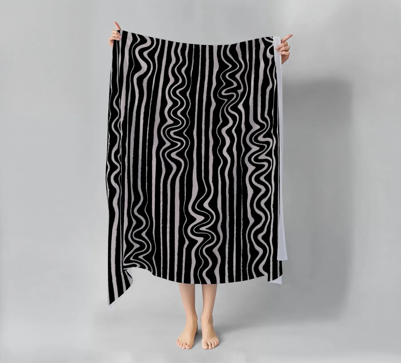 Liquid Thin Lines strandhanddoek van treechild