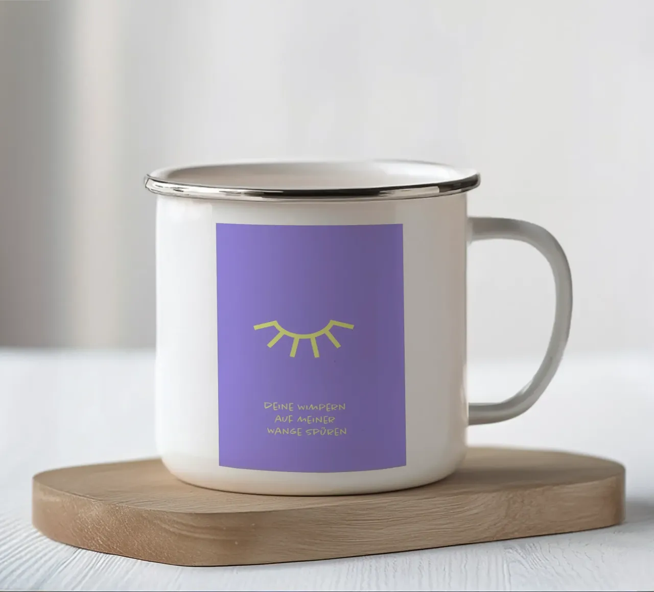 Wimper. tazza in smalto da FRICKE DESIGN