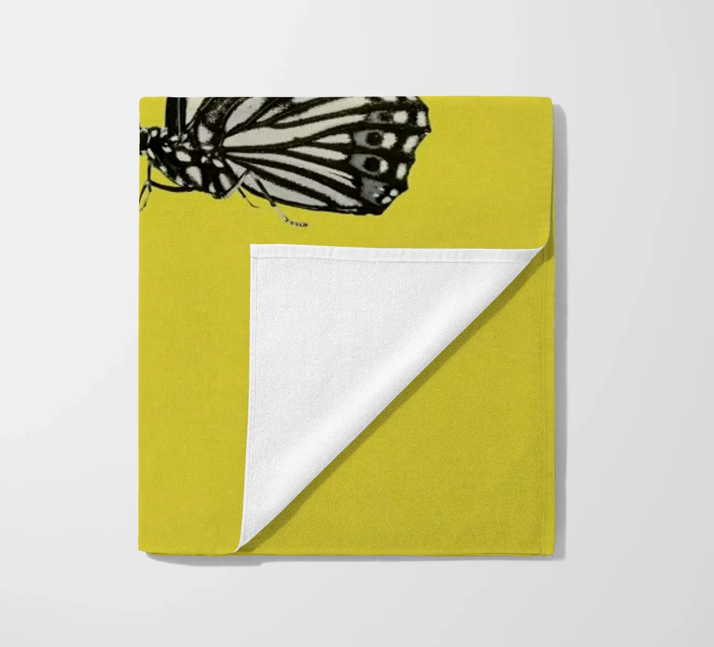 Tiny Animals beach towel by Maarten Léon