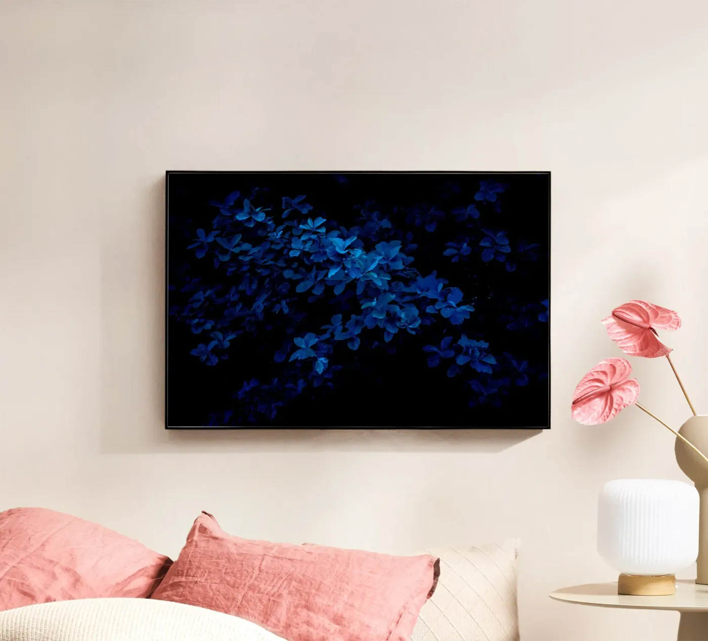 monochromatic acrylic glass by Bleu