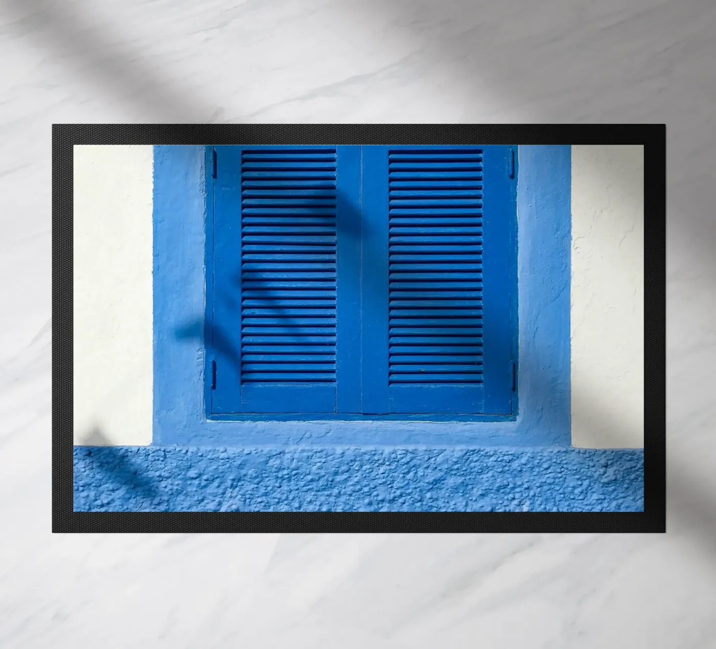 clean lines window Fußmatte von Bleu