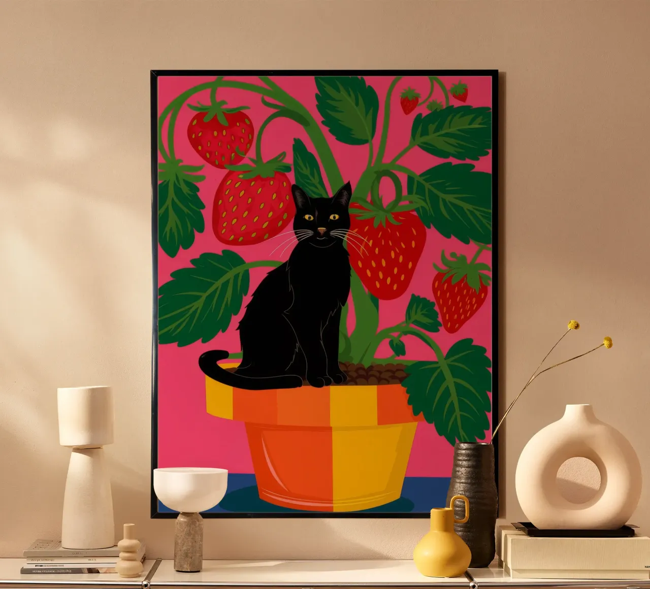 Amico felino alla fragola poster con telaio in legno da Pake Nebula