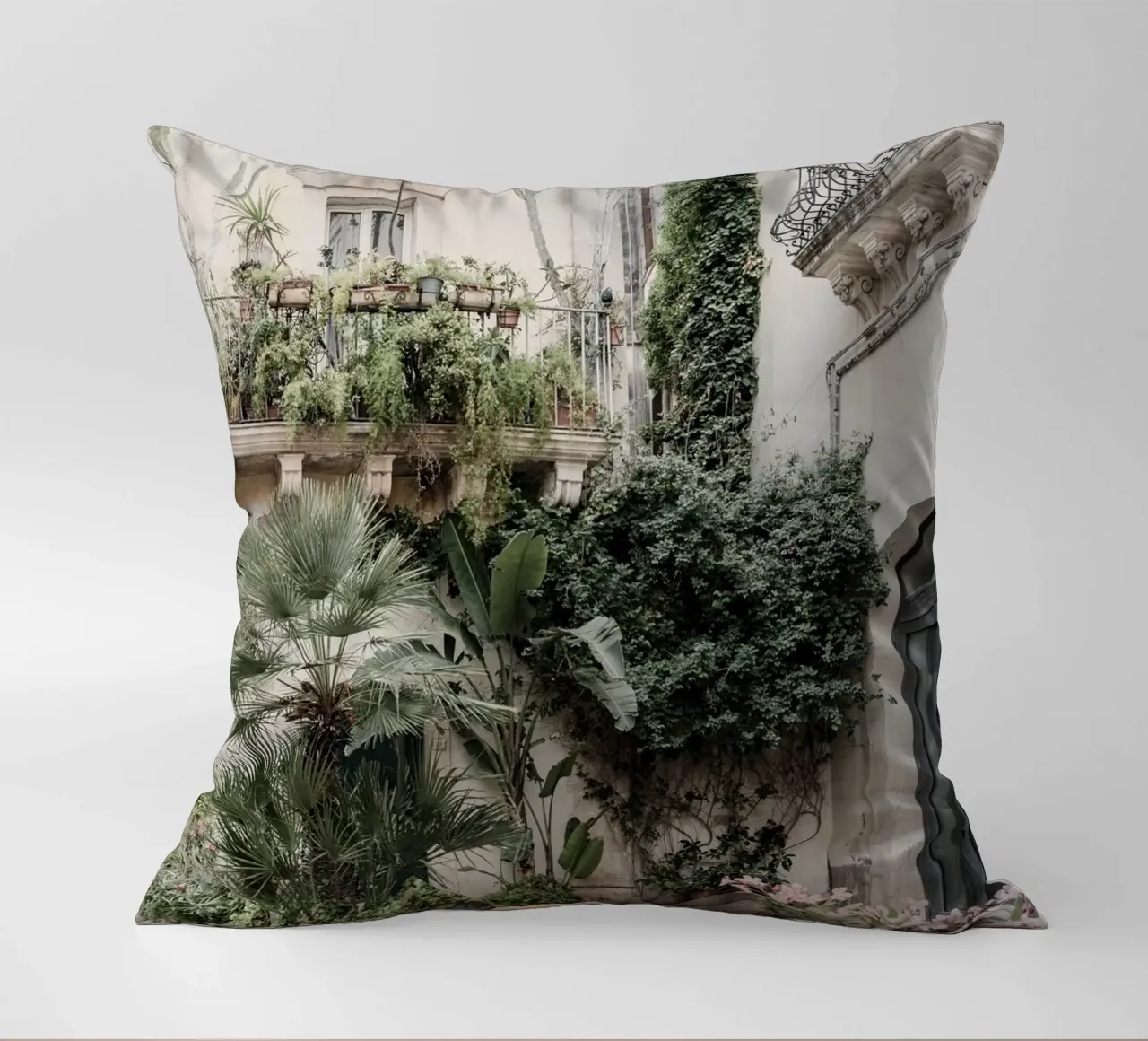 Botanical scene in Sicily cuscino da photolovers