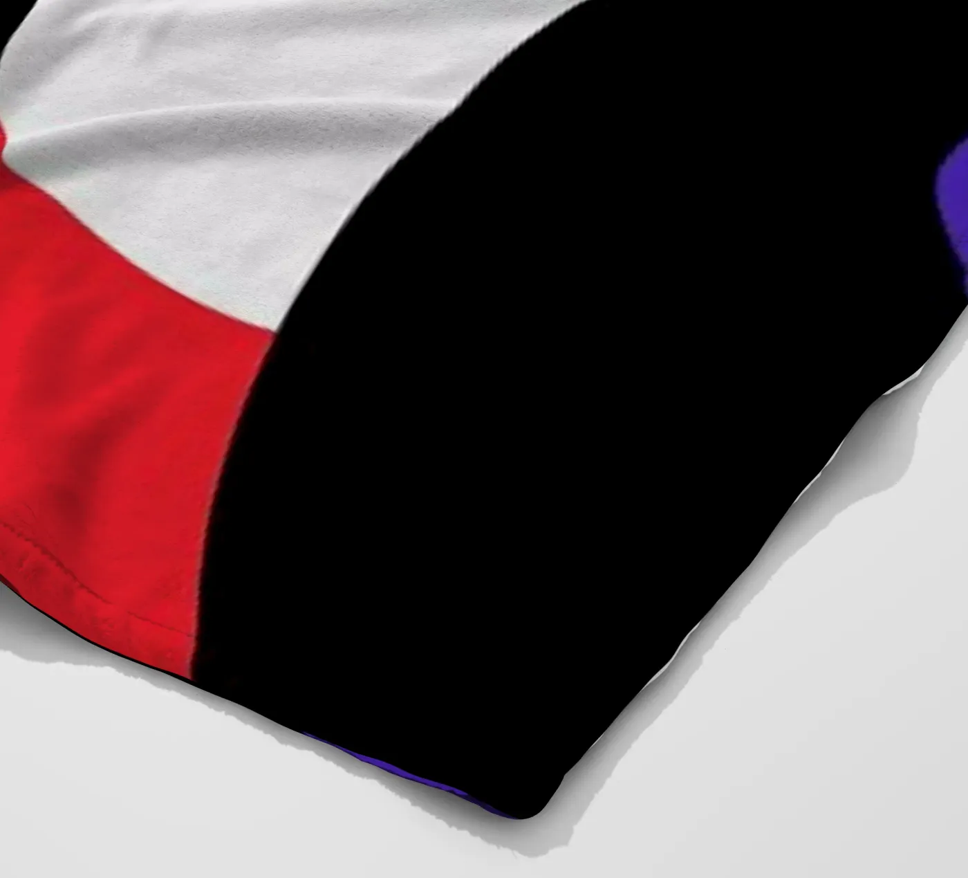 Veronica fleece blanket by Dignity