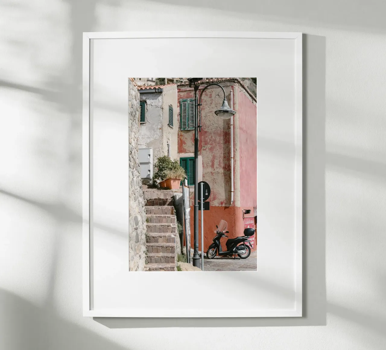 Red building in Calabria poster da photolovers