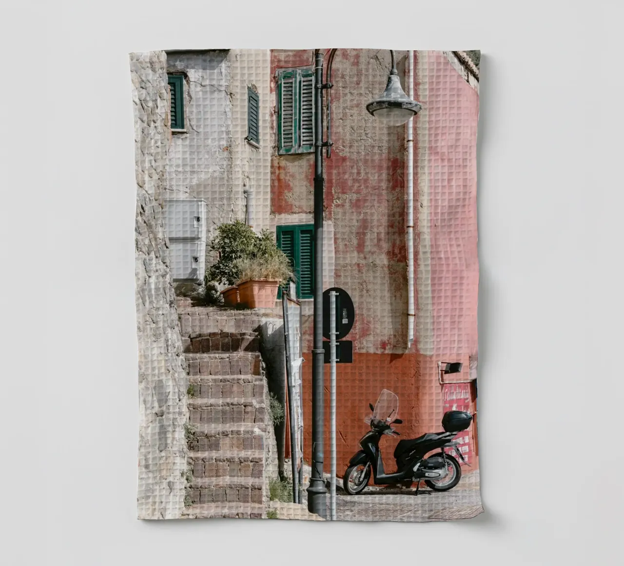 Red building in Calabria canovaccio da cucina da photolovers
