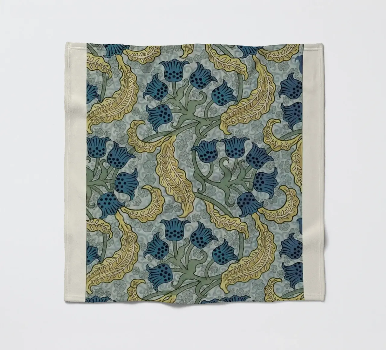 Grasset - Lily of the Valley coperta in pile da Vintage by JUNIQE