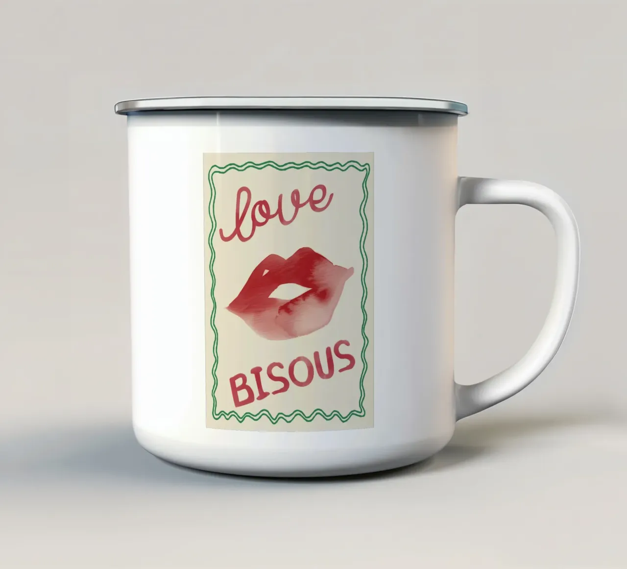 LOVE BISOUS tazza in smalto da Attaboy Dsgn