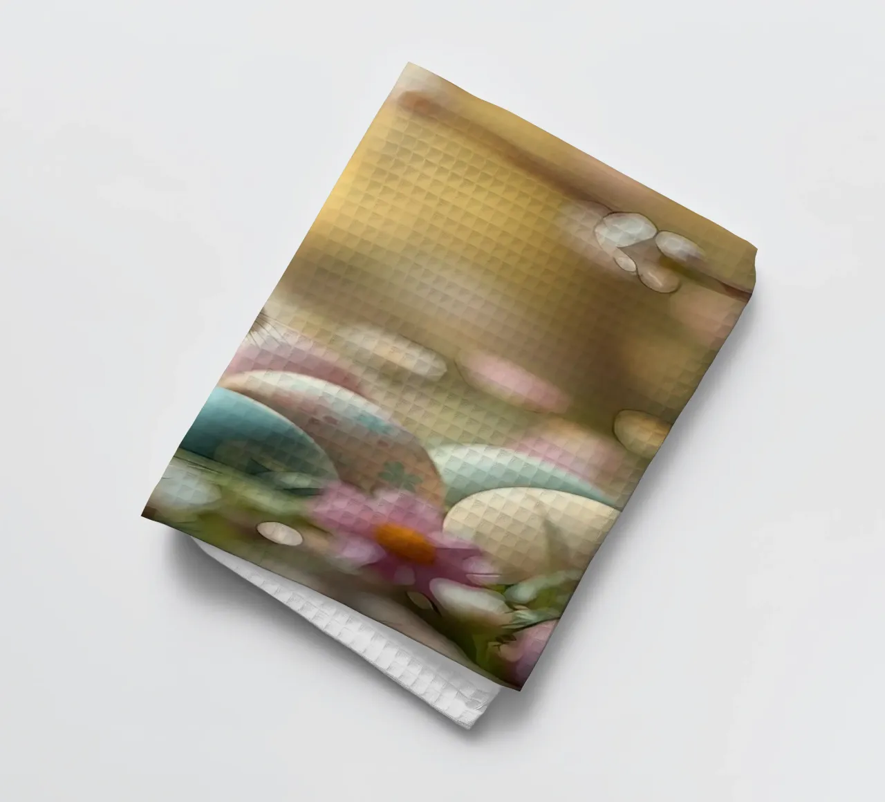 Mignon lapin entouré d'œufs de Pâques colorés dans un jardin fleuri. torchon de DesignDoodle