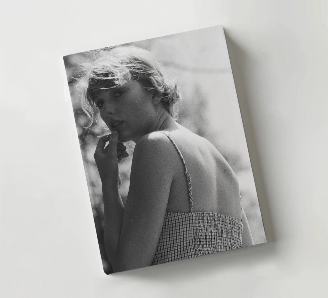 Ragazza Bw Swift Aarons diario da AARON