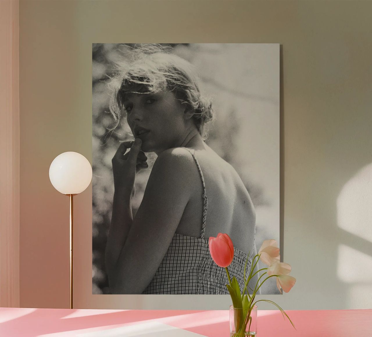 Ragazza Bw Swift Aarons plexiglass da AARON