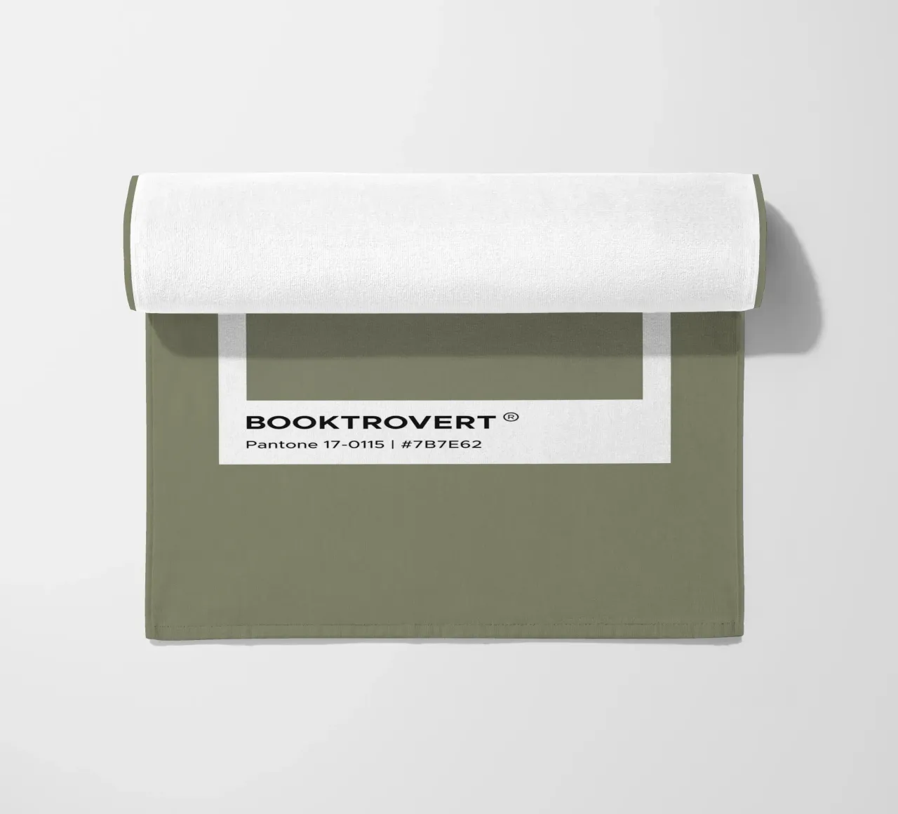 Pantone Booktrovert telo mare da Paigaam Studio