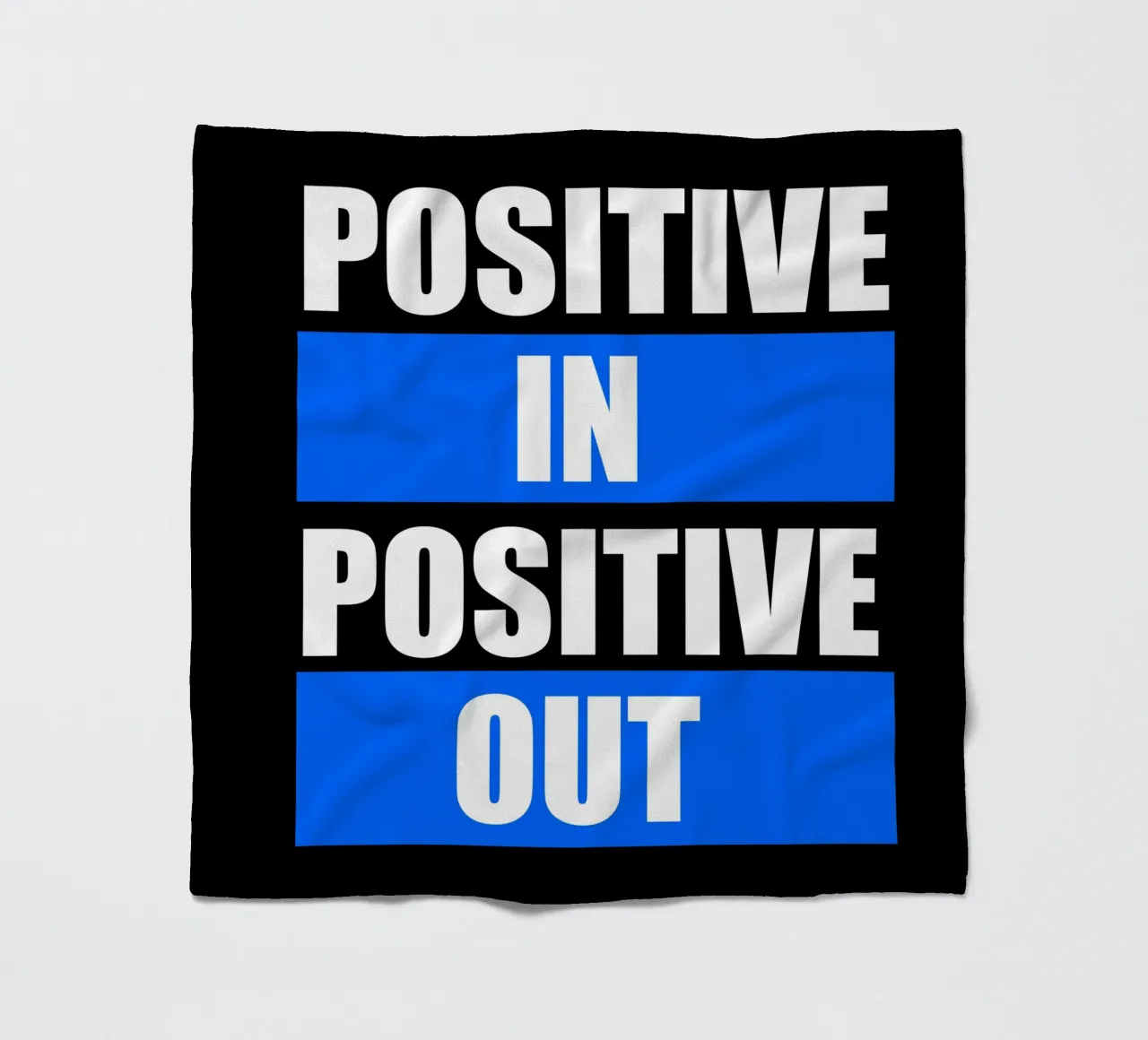 Positive in Positive out coperta in pile da positivepipo