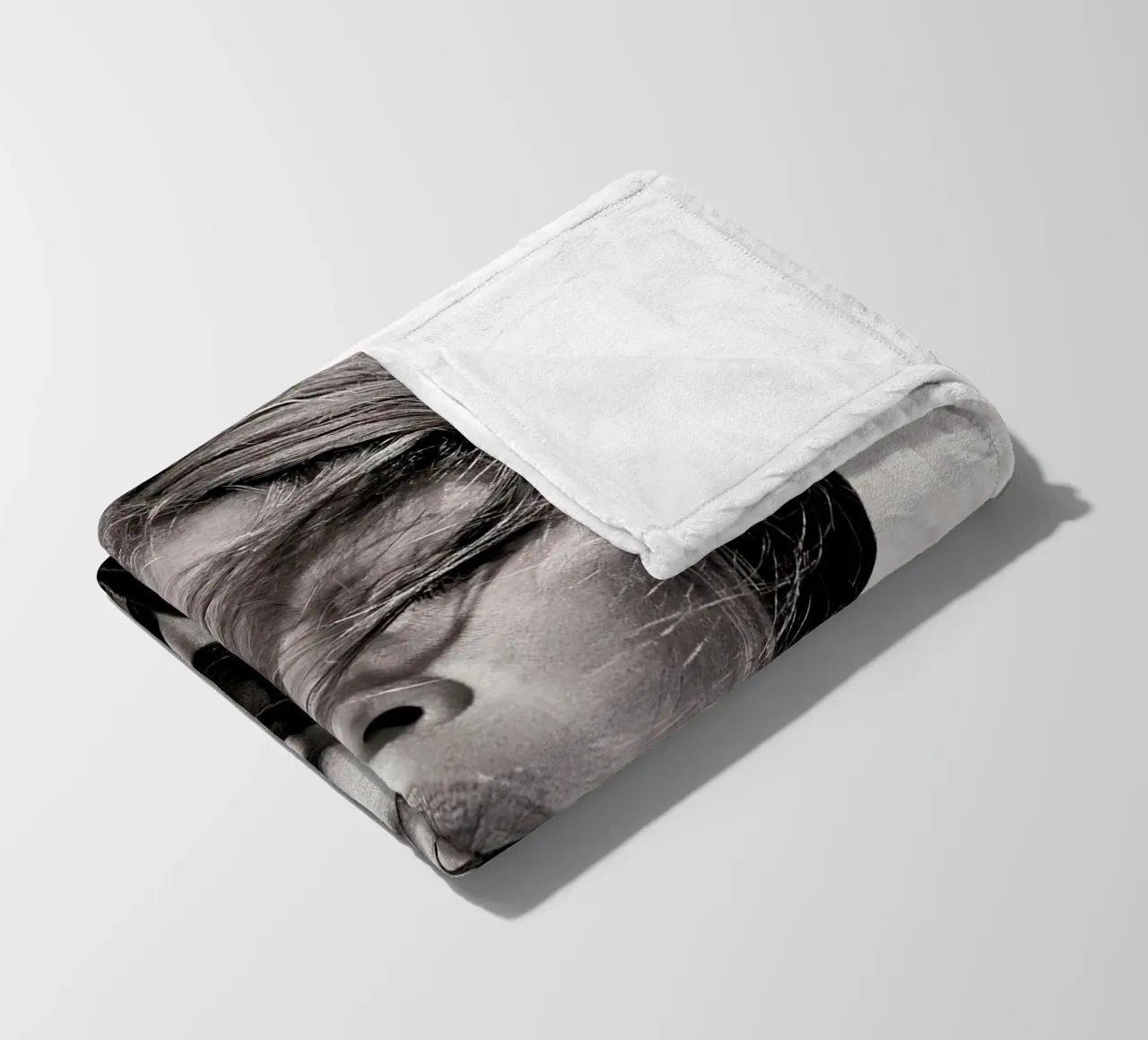 Sigaro in Spagna, 1971 coperta in pile da Lorraine Mooore