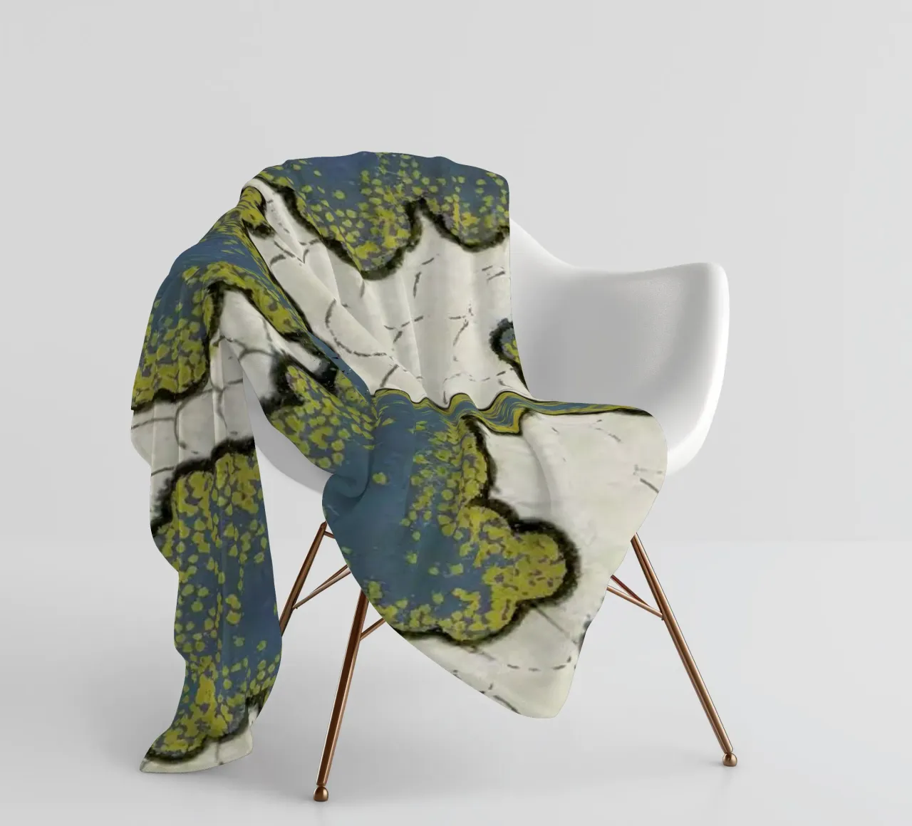 Shin-Bijutsukai - Pattern Fleecedecke von Vintage by JUNIQE