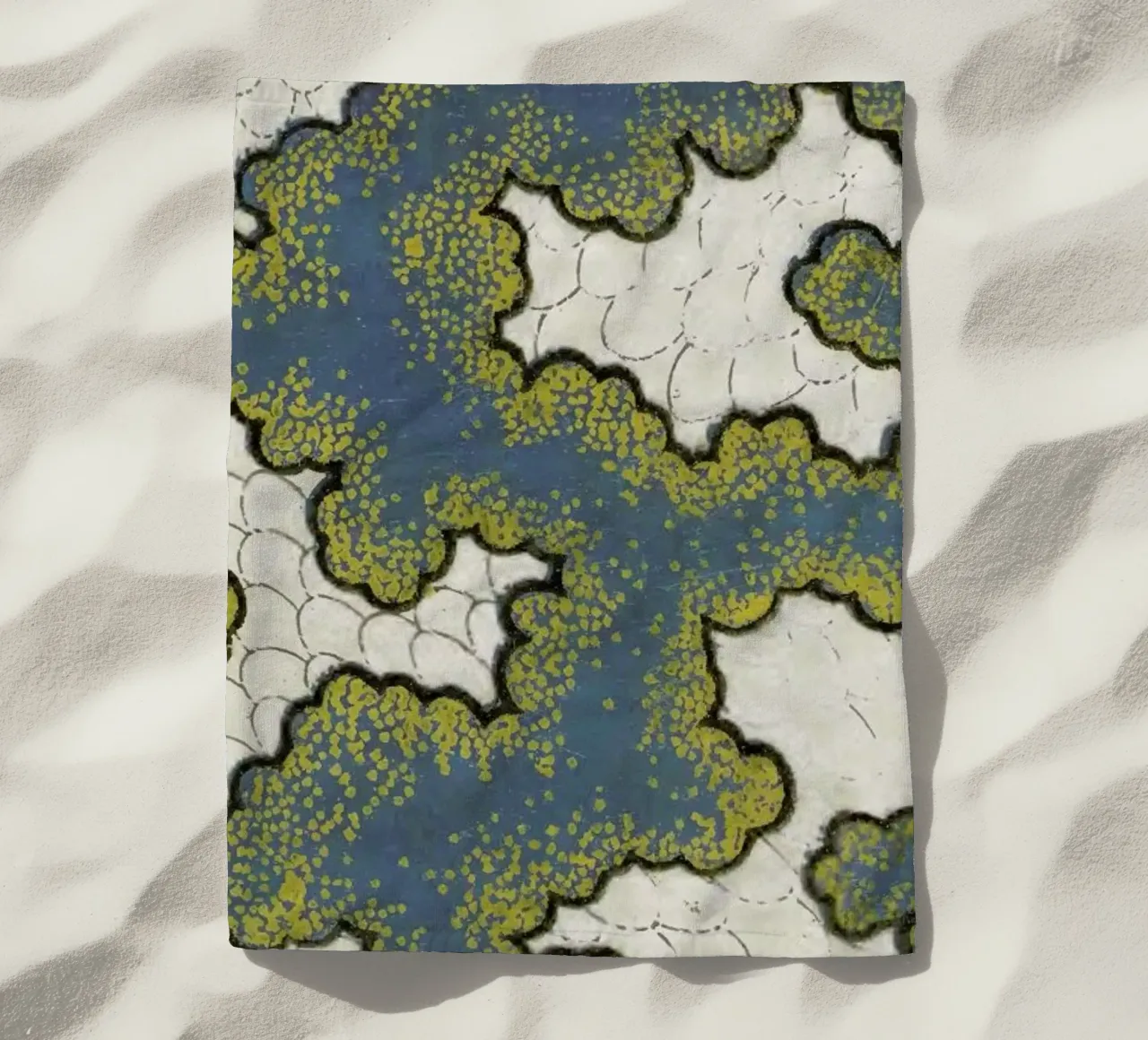 Shin-Bijutsukai - Pattern beach towel by Vintage by JUNIQE